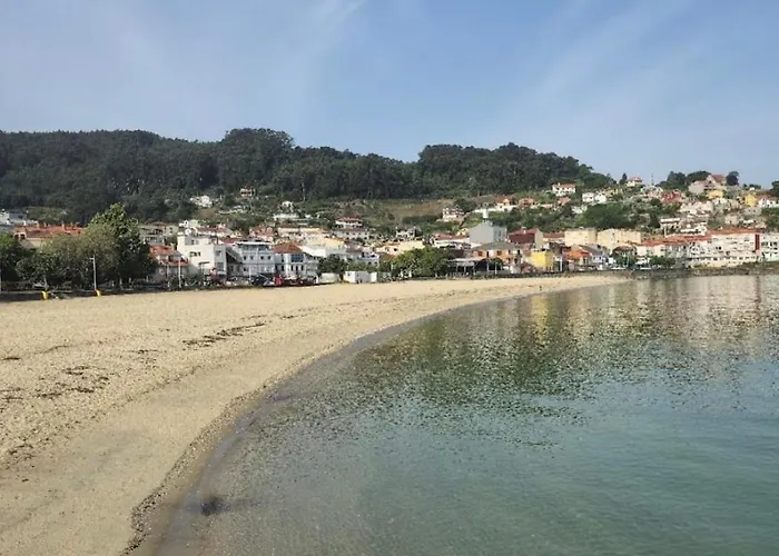 A Beira Do Mar Apartment *